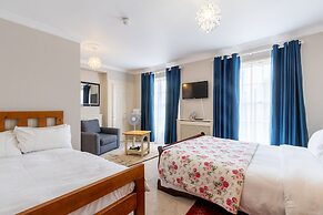 Hubert House Guesthouse