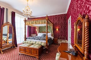 Hubert House Guesthouse