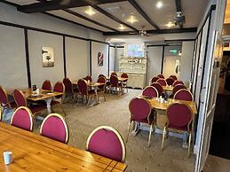Kings Head Hotel