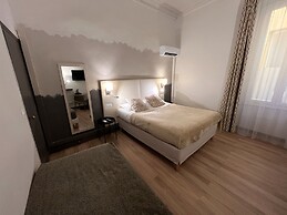 Majestic Hotel