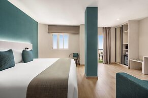 Ramada Resort by Wyndham Puerto de Mazarron