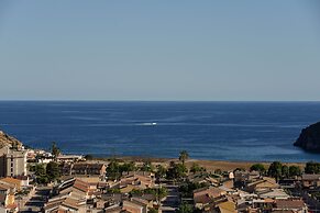 Ramada Resort by Wyndham Puerto de Mazarron