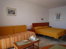 Apartamentos Turísticos Sunny Beach