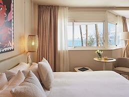 Mercure Saint Raphael Centre Plage
