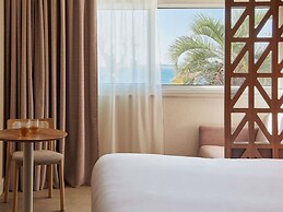 Mercure Saint Raphael Centre Plage