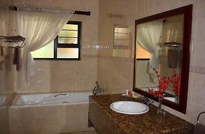 Eagles Nest Lodge