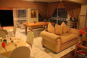 Eagles Nest Lodge
