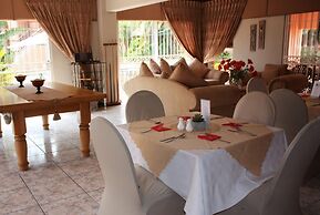 Eagles Nest Lodge