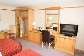 Marine Court Hotel