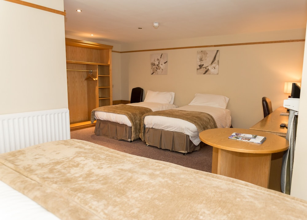 Marine Court Hotel