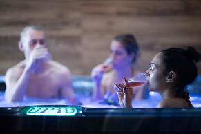 Solana Hotel & Spa