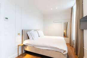 Golden Tree Hotel