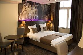 Golden Tree Hotel