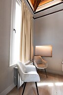 Golden Tree Hotel