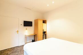 Golden Tree Hotel