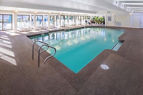 The Meadowmere Resort