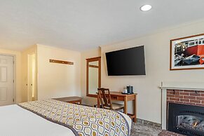 The Meadowmere Resort