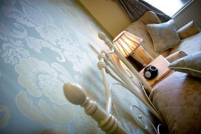 Cotford Hotel
