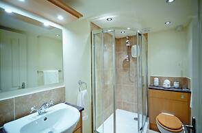 Cotford Hotel