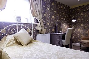 Cotford Hotel