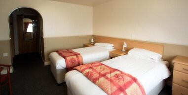 Moreton Park Lodge