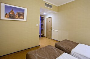 Hotel Cameo