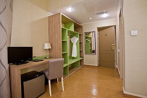 Hotel Cameo