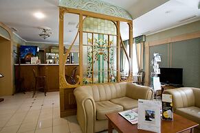 Hotel Cameo