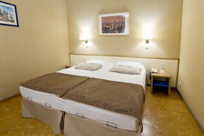 Hotel Cameo