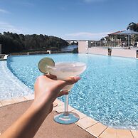 Pelican Waters Resort