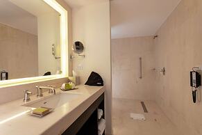 DoubleTree by Hilton Toluca