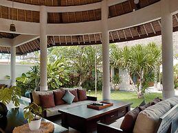 Aruni Bali Jimbaran Boutique Villa