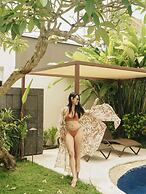 Aruni Bali Jimbaran Boutique Villa