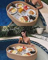 Aruni Bali Jimbaran Boutique Villa