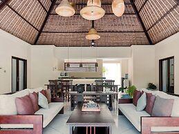 Aruni Bali Jimbaran Boutique Villa