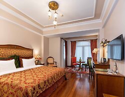 Sultanhan Hotel - Special Class
