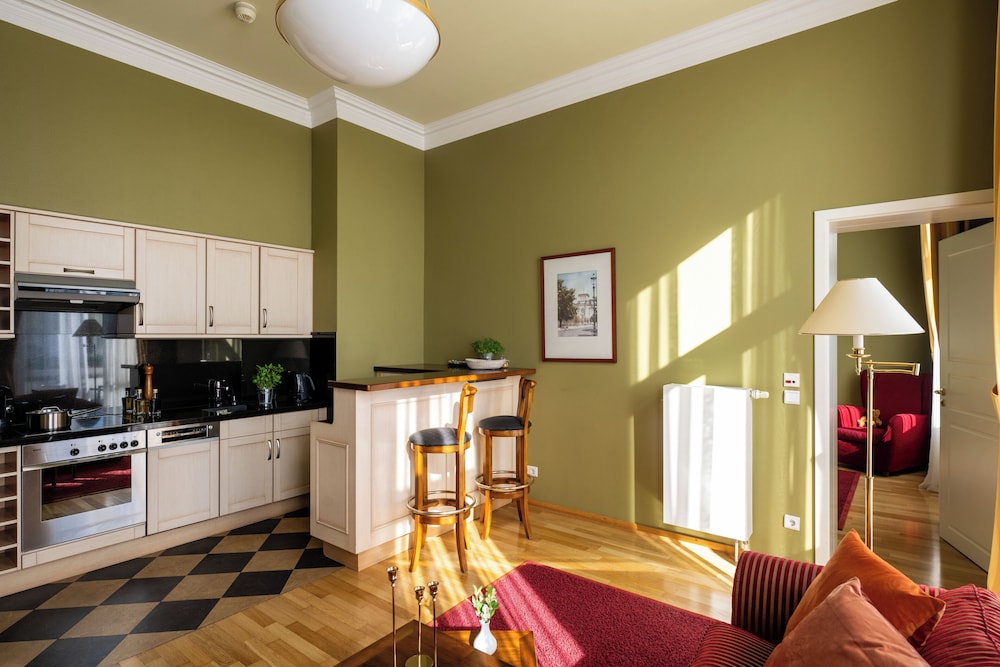 Louisa's Place