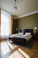 Louisa's Place