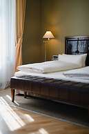 Louisa's Place