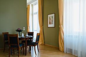Louisa's Place
