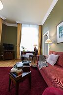 Louisa's Place