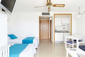 Nereida Aparthotel