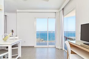Nereida Aparthotel