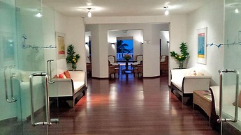 Blue Haven Hotel