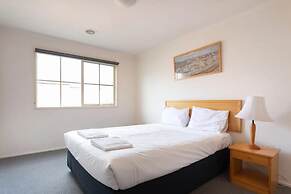 Lamplighter Motel