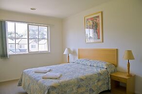 Lamplighter Motel