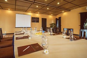 Victoria Phan Thiet Beach Resort & Spa