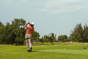 Victoria Phan Thiet Beach Resort & Spa