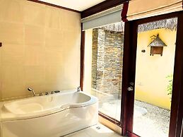 Victoria Phan Thiet Beach Resort & Spa