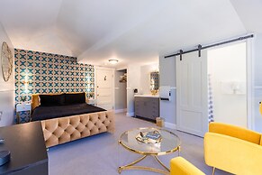 Boho Manor